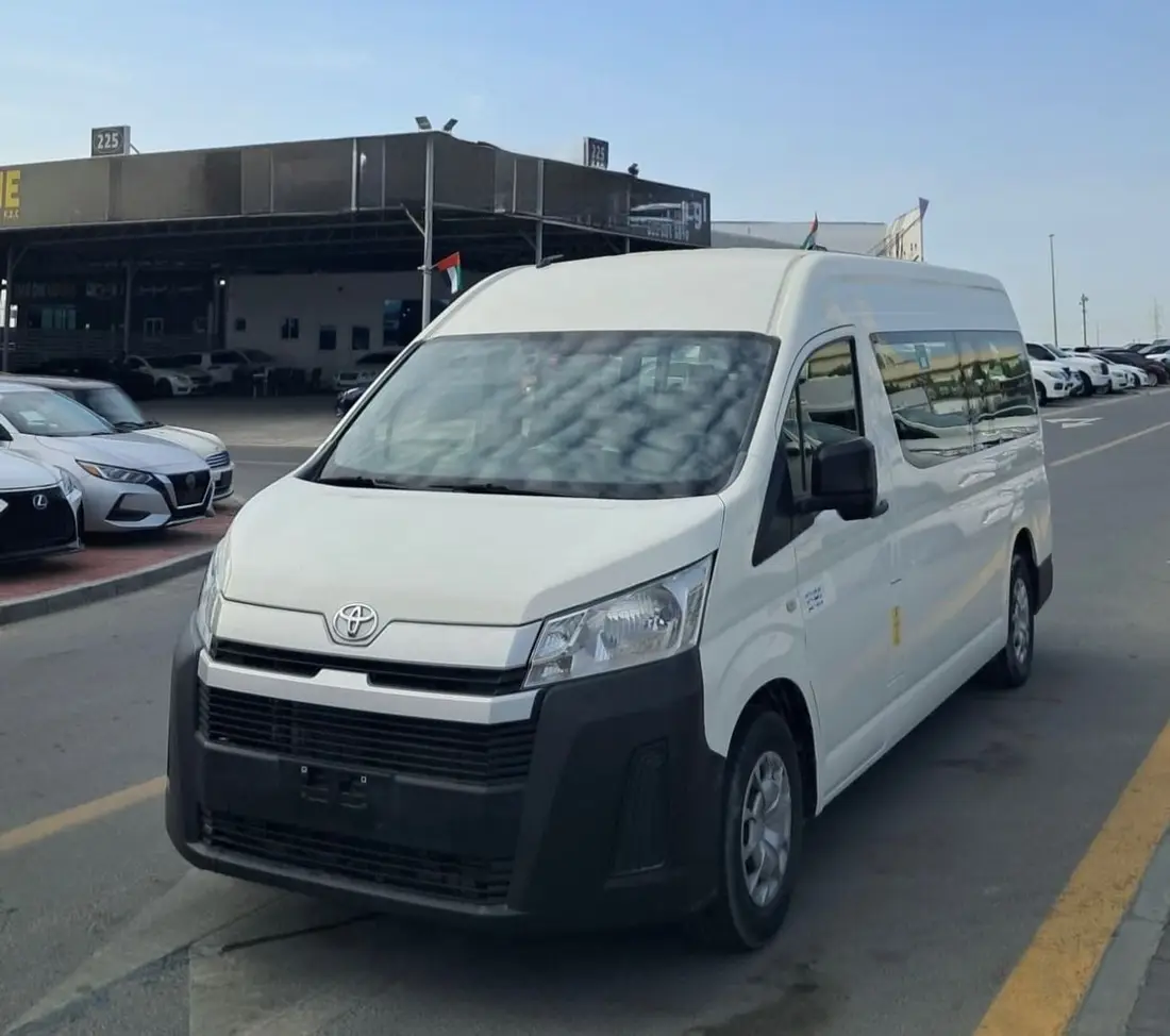 Toyota Hiace 2022