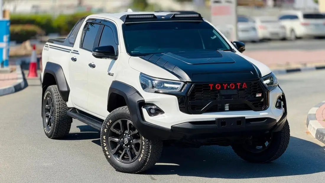 Toyota Hilux ADVENTURE 2023 – photo 1