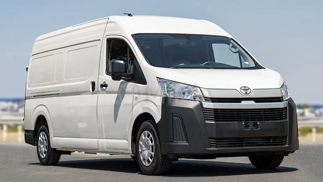 Toyota Hiace 2025 – photo 1