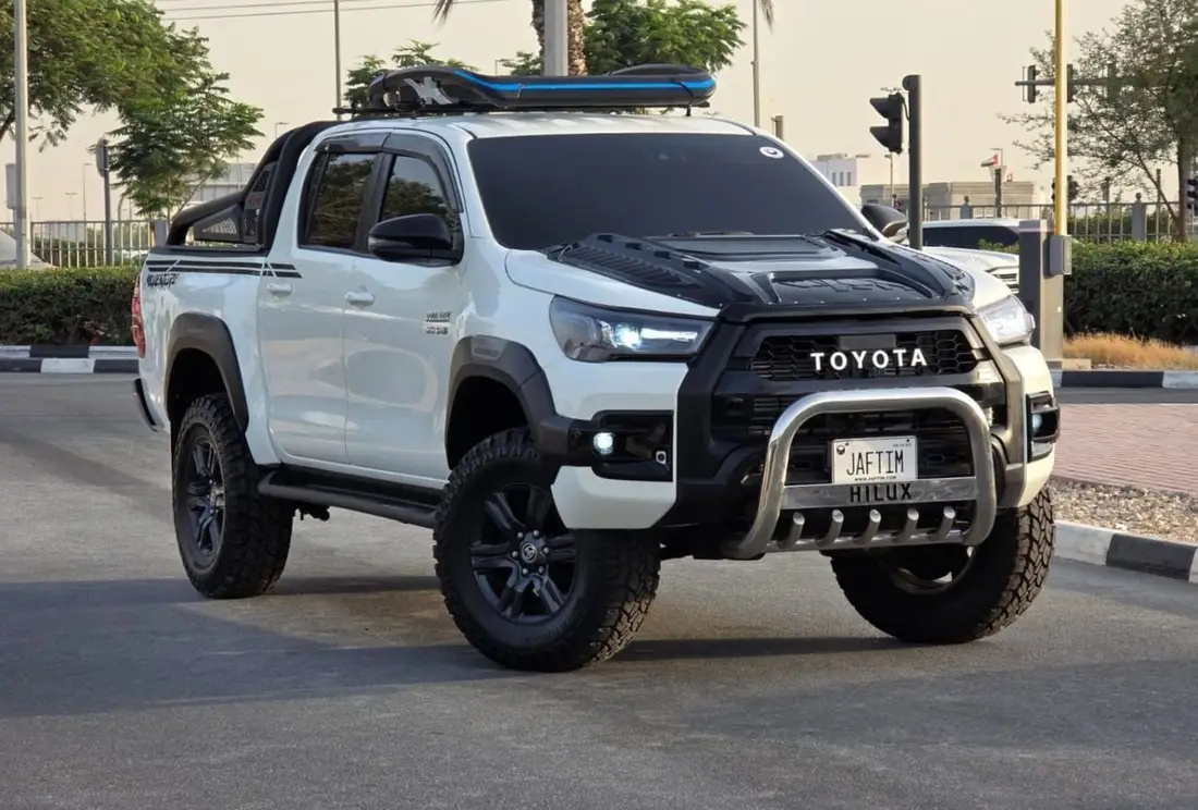 Toyota Hilux GR SPORT 2023 – photo 1