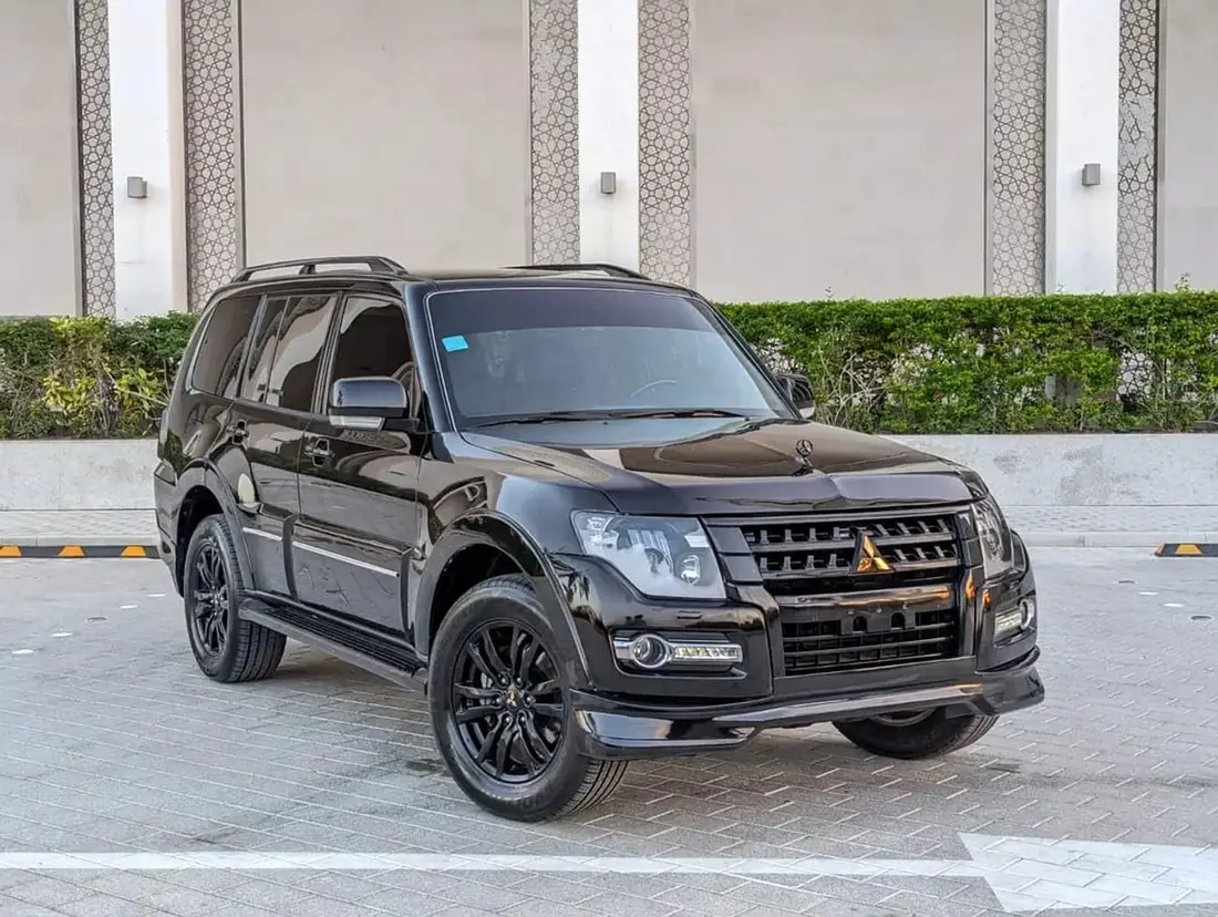 Mitsubishi Pajero GLS MIDLINE 2020 – photo 1