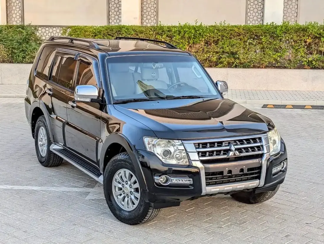 Mitsubishi Pajero GLS MIDLINE 2015