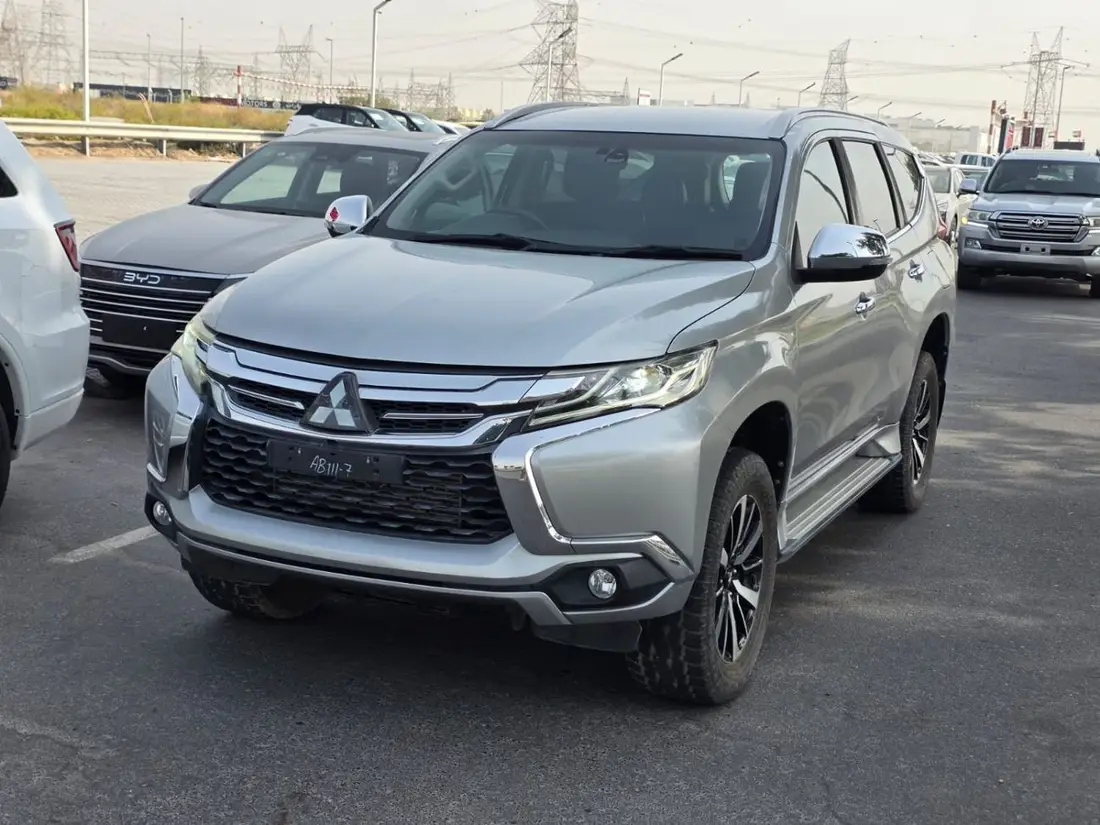 Mitsubishi Pajero full option 2018