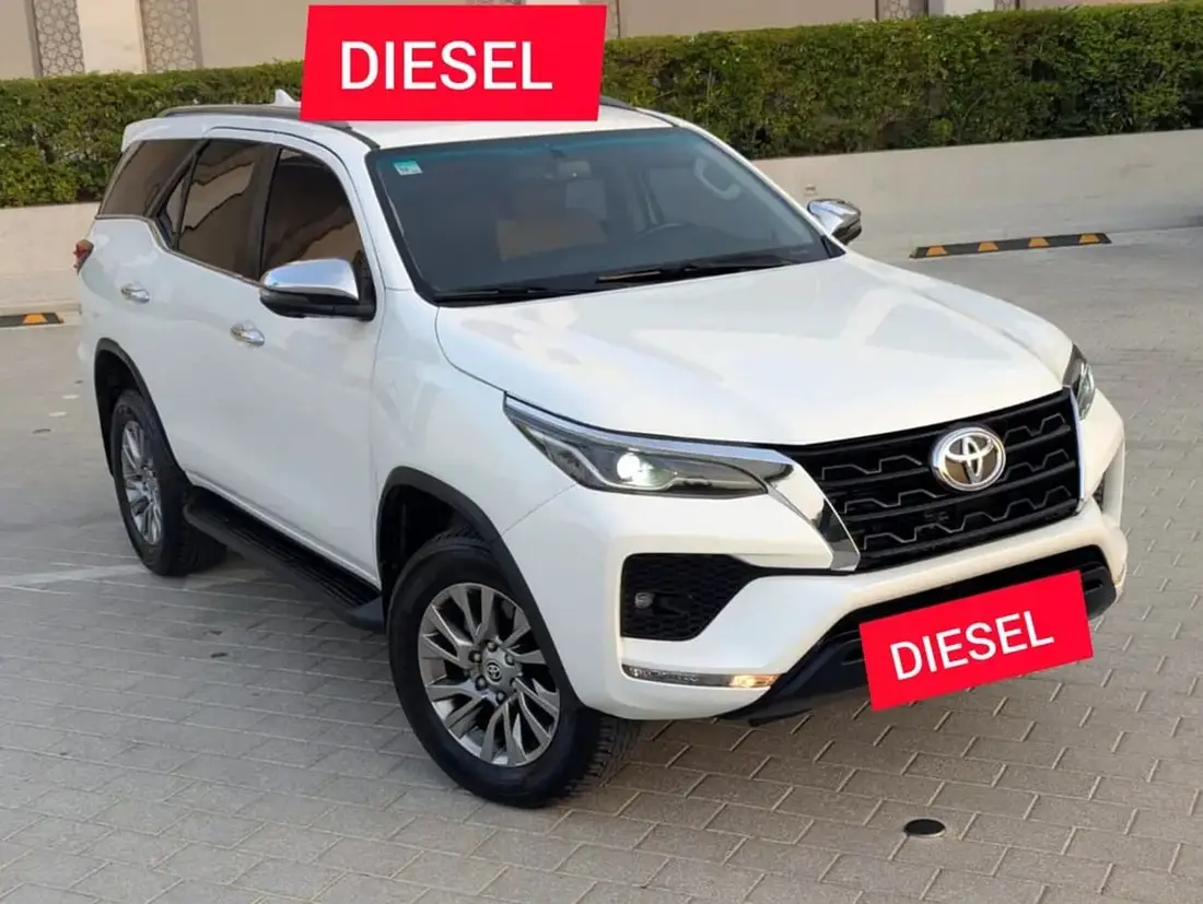 Toyota Fortuner VXR 2023